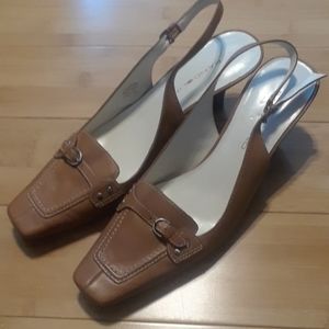 Badolino beige leather slingback